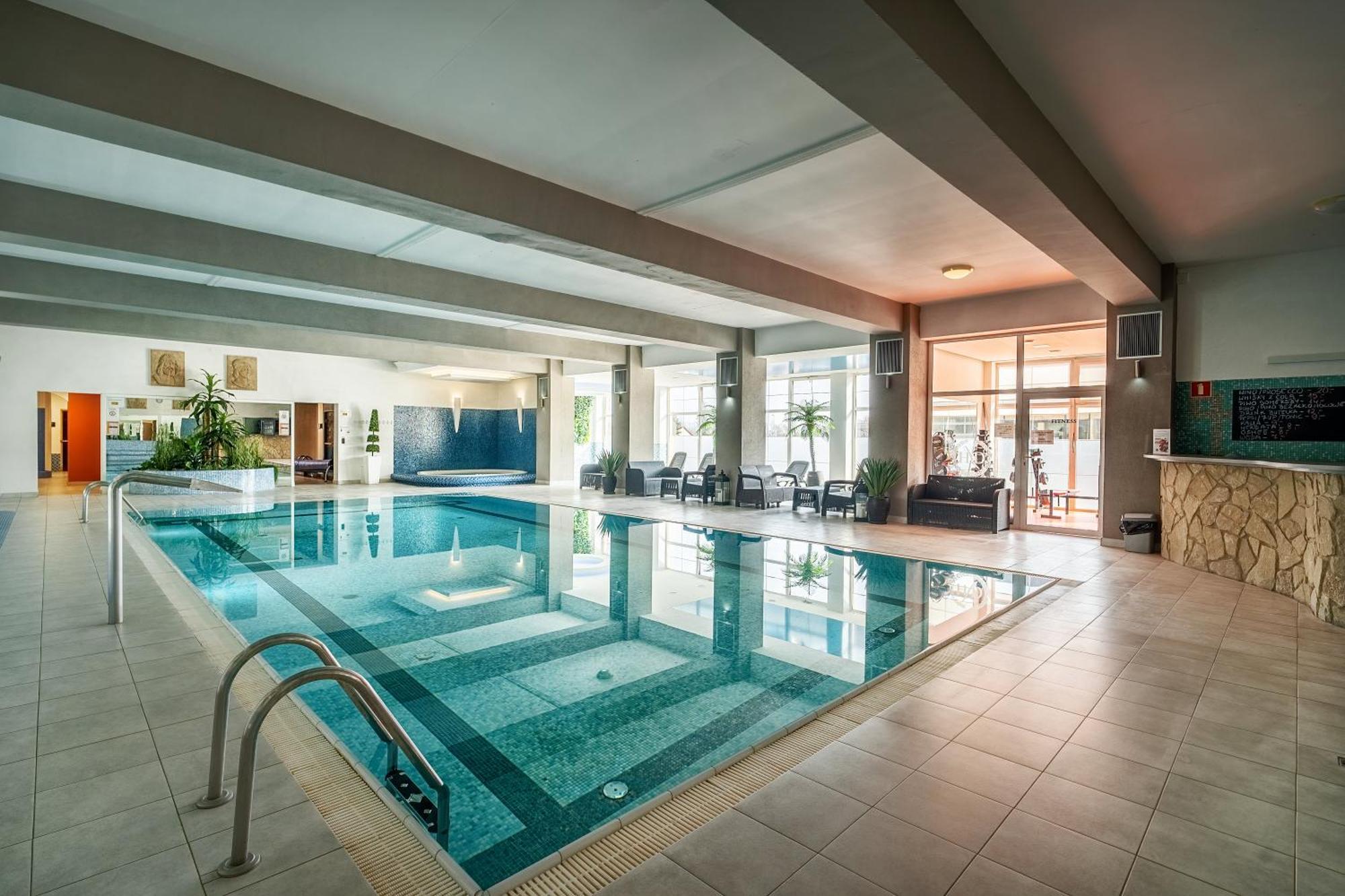 Hotel Wellness & Spa Nowy Dwor Rzeszow Exterior photo